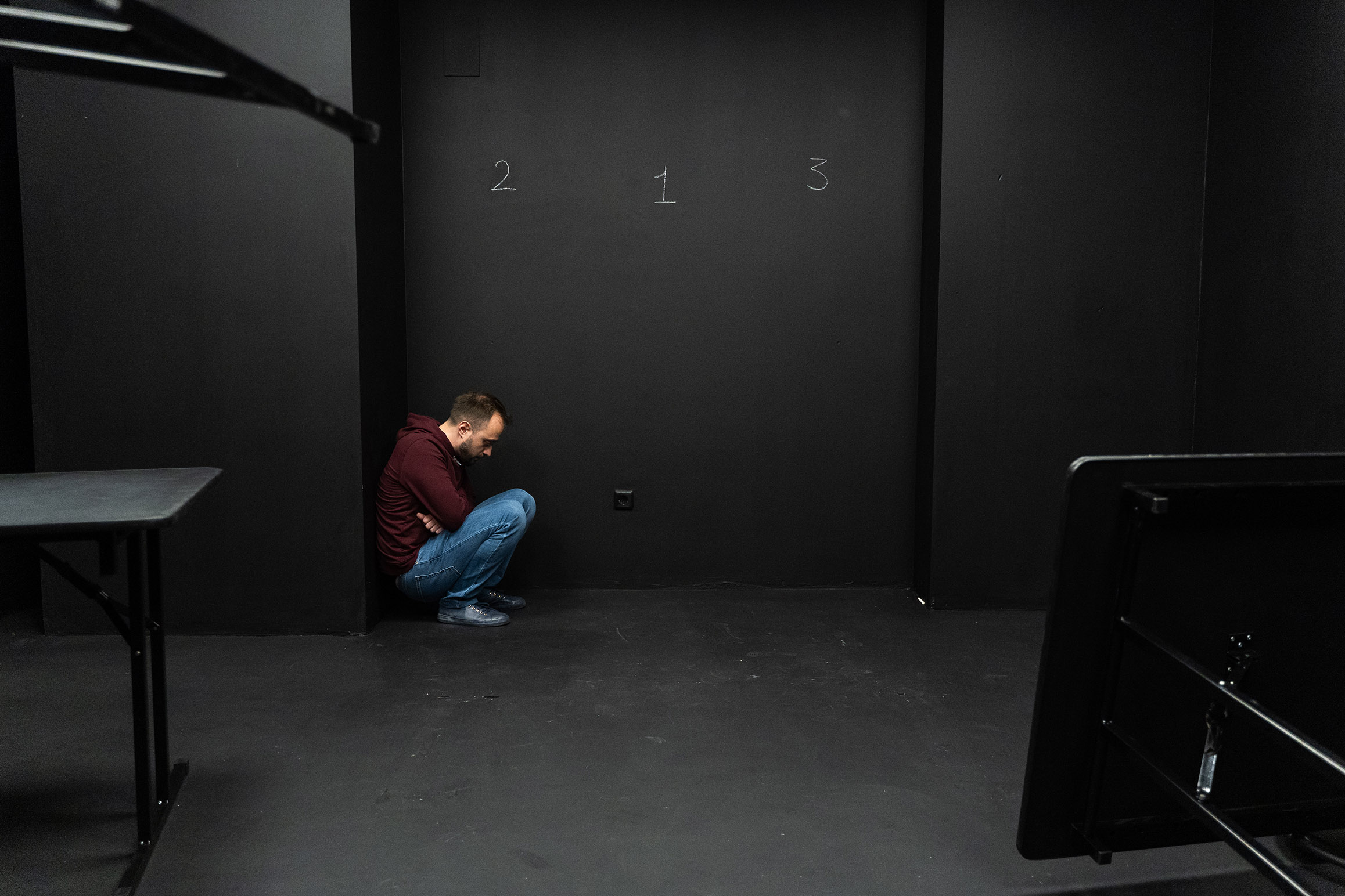 Лицом к стене — фотография 6