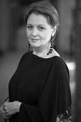 Елена Комиссаренко