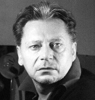 Олег Исаев