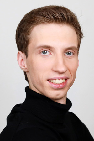 Михаил Портнов