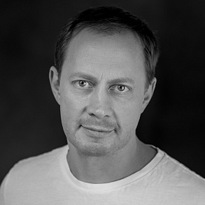 Юрий Сазонов