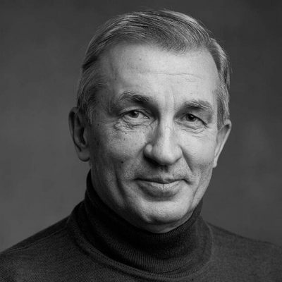 Александр Андриенко
