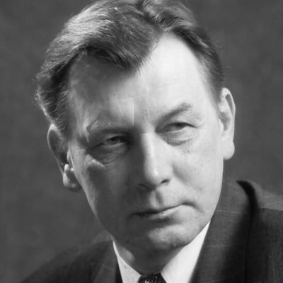 Евгений Карельских