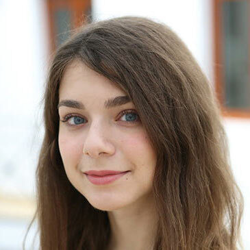 Александра Лахтюхова