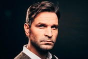Виктор Добронравов