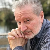 Вениамин Смехов