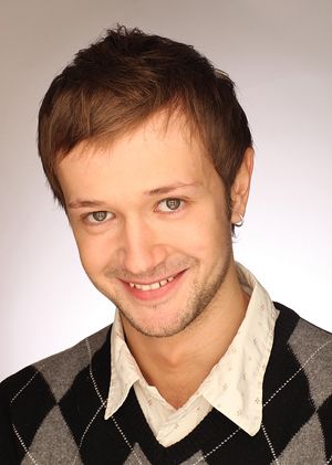 Максим Зюзин