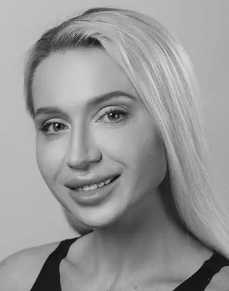 Анна Веллингтон