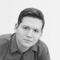 Олег Сапиро